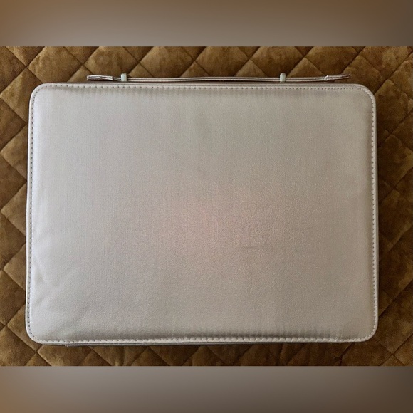 Lancome  Gold Rose Color Makeup Bag Case 2024 limited Edition with Handle - NWOT - Picture 3 of 8